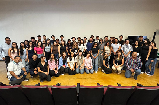 ​Estudiantes realizan visita académica a empresas en Hermosillo