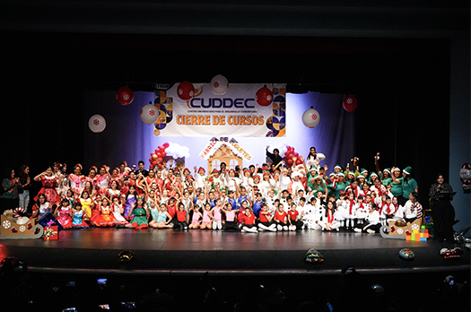 CUDDEC Celebra la Magia de la Navidad