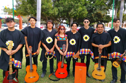 La Original Banda El Limón” ve con fe y esperanza a los latinos en EE.UU.