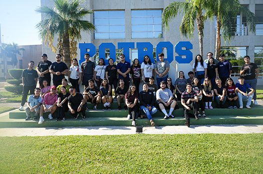 Fortalecen formación de estudiantes de LCE